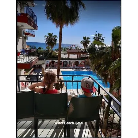Hotel Astor 2*
